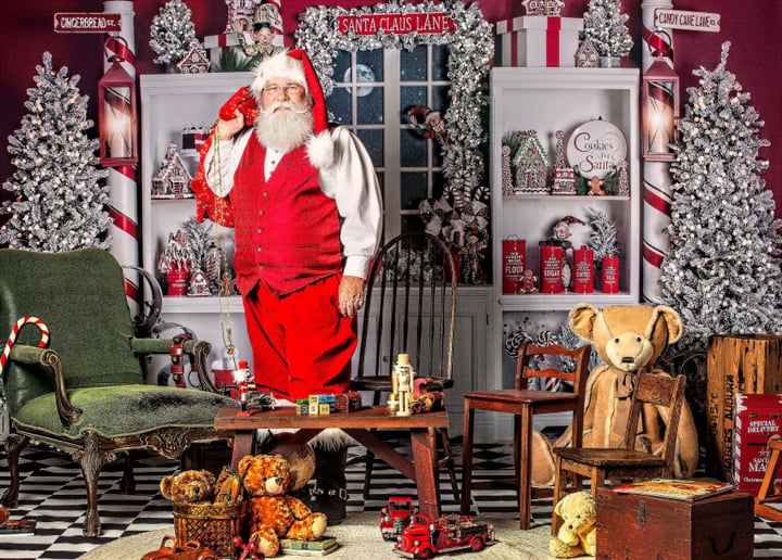Gallery photo 8 of Pensacola Santa