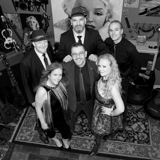 Gallery photo 4 of Pepper Jones and the Rockits