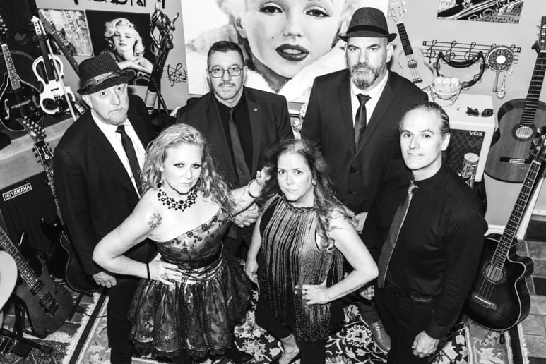 Gallery photo 8 of Pepper Jones and the Rockits