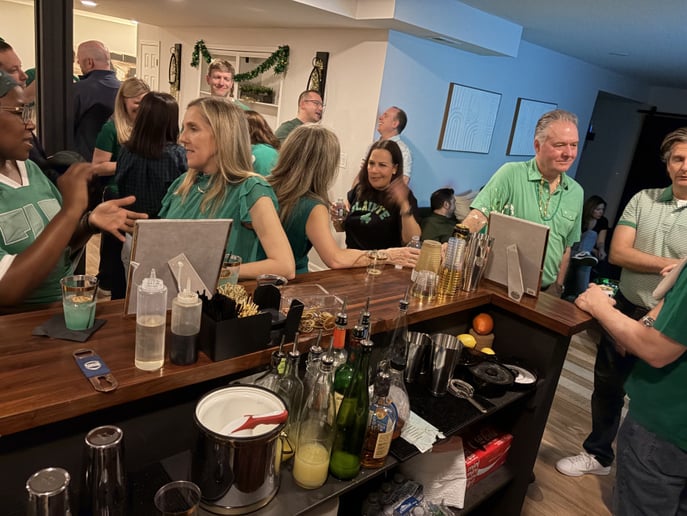 Gallery photo 1 of Legend Bartending