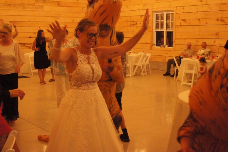 Gallery photo 5 of Perfect Sounds DJ Services
