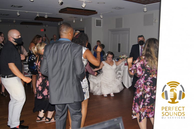 Gallery photo 6 of Perfect Sounds DJ Services