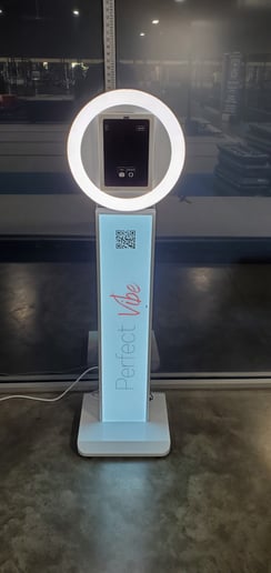 Gallery photo 1 of Perfect Vibe | 360 Photo Booth