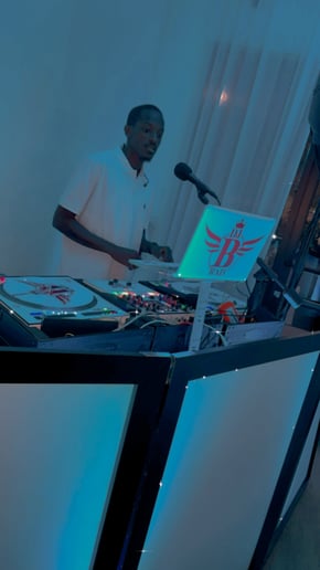 Gallery photo 4 of Perfectionist Entertainment