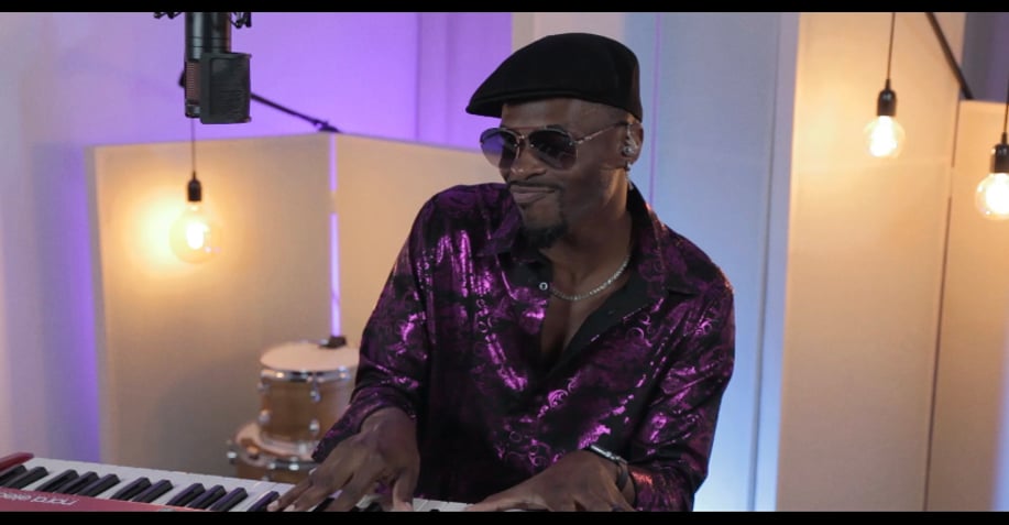 Gallery photo 3 of Perry O'Neal