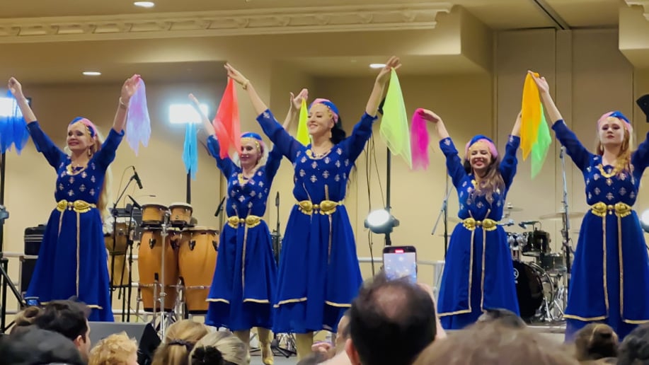 Gallery photo 6 of Persian Traditional Dance