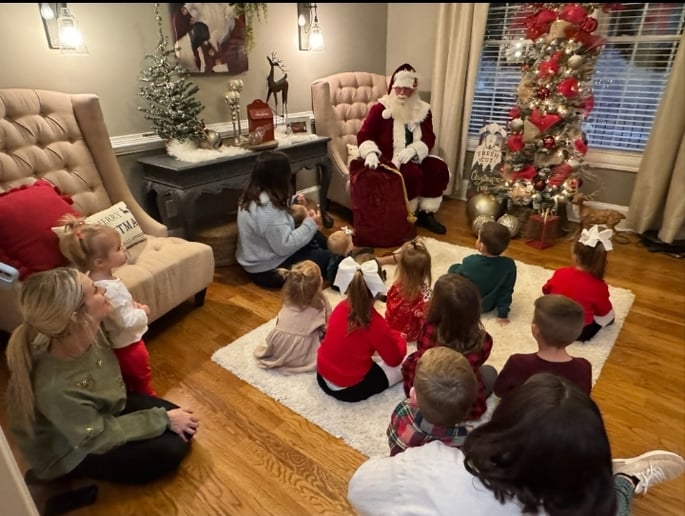 Gallery photo 12 of Personal Santa Photos with Santa Mark