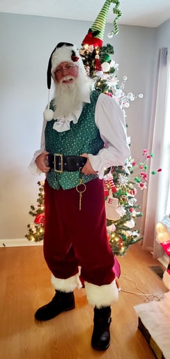 Gallery photo 17 of Personal Santa Photos with Santa Mark