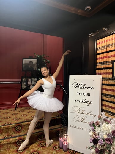 Gallery photo 1 of Petals En Pointe