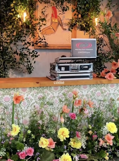 Gallery photo 3 of Wild Petals