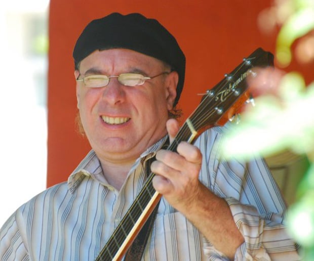 Gallery photo 4 of Peter Betan -  Guitarist - Singer, Songwriter