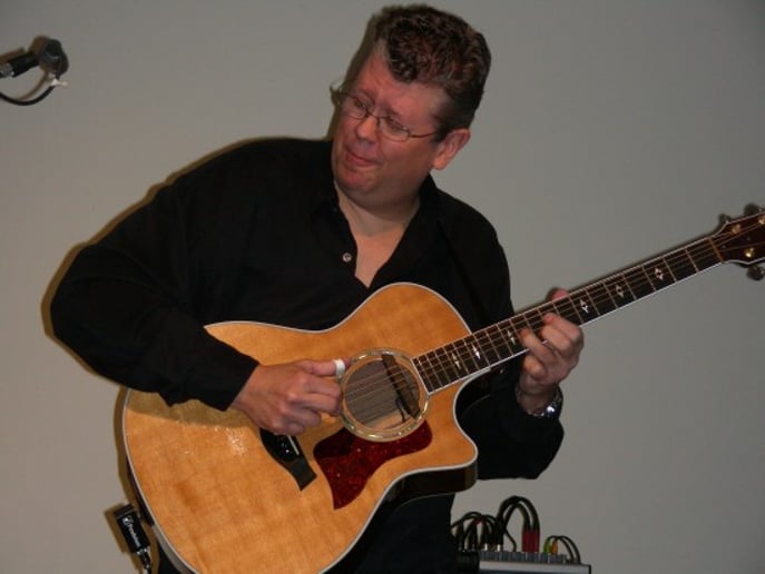 Gallery photo 1 of Peter Green