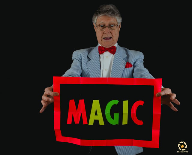Gallery photo 3 of Peter Rooke - Fun Magic Shows