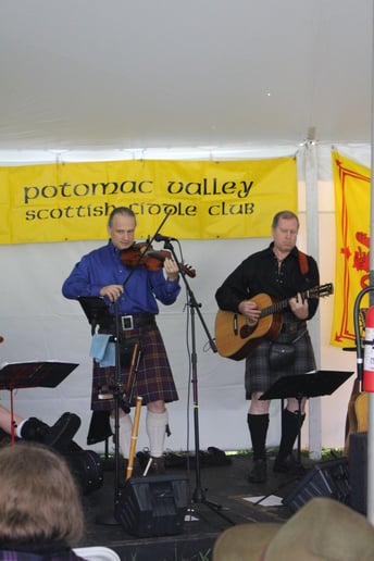 Gallery photo 3 of Peter Walker - Am Bogha Dubh (The Black Bow)