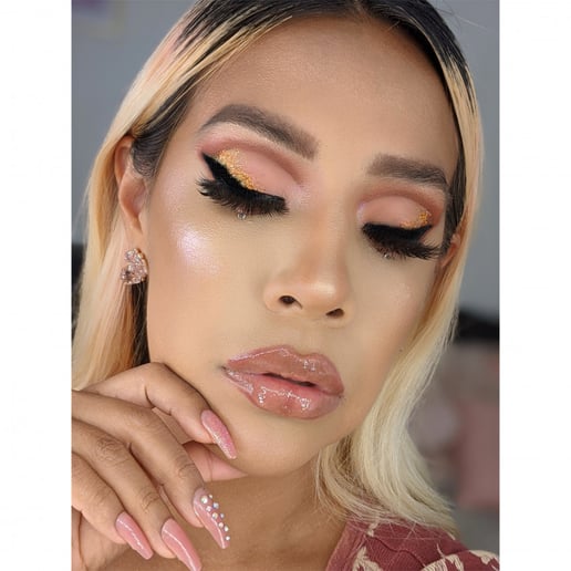 Gallery photo 4 of Phanie's makeup & Styles