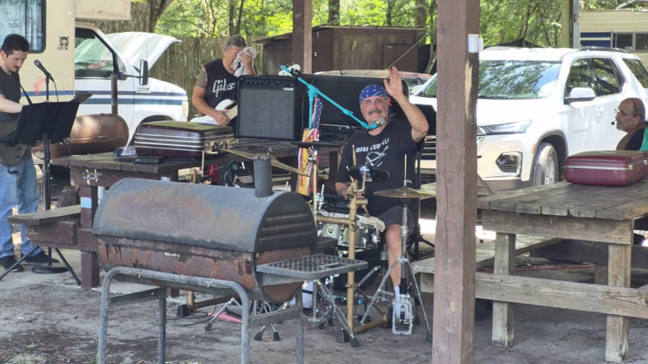 Gallery photo 5 of Phaze Drive Band