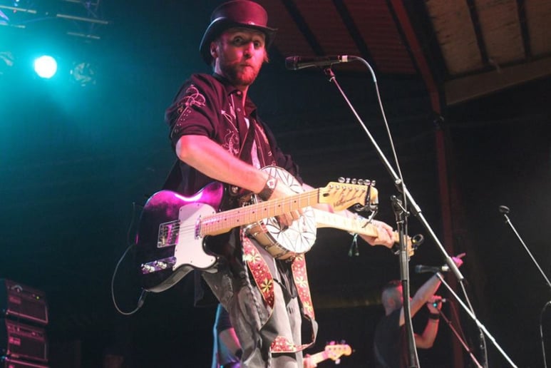 Gallery photo 4 of Phil Puxley & the Truth