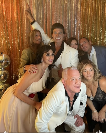 Gallery photo 6 of John Travolta Impersonator / Lookalike