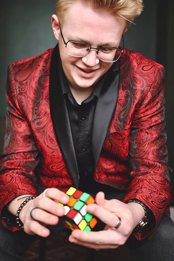 Gallery photo 4 of Phoenix Phenomenal, Magician