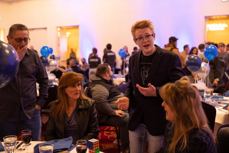 Gallery photo 8 of Phoenix Phenomenal, Magician