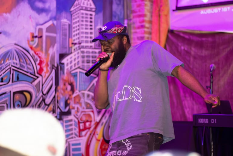 Gallery photo 3 of Phonk