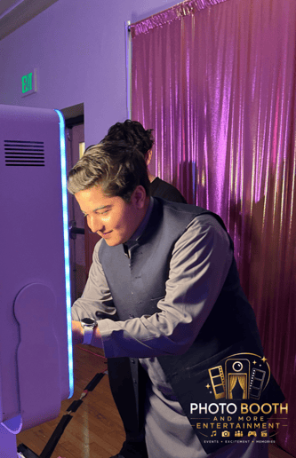 Gallery photo 10 of Photo Booth & More Ent.