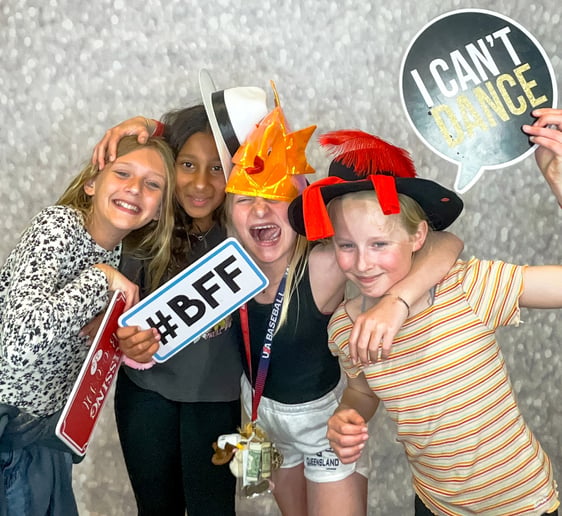 Gallery photo 10 of Photo Booth Rental - Glamoor