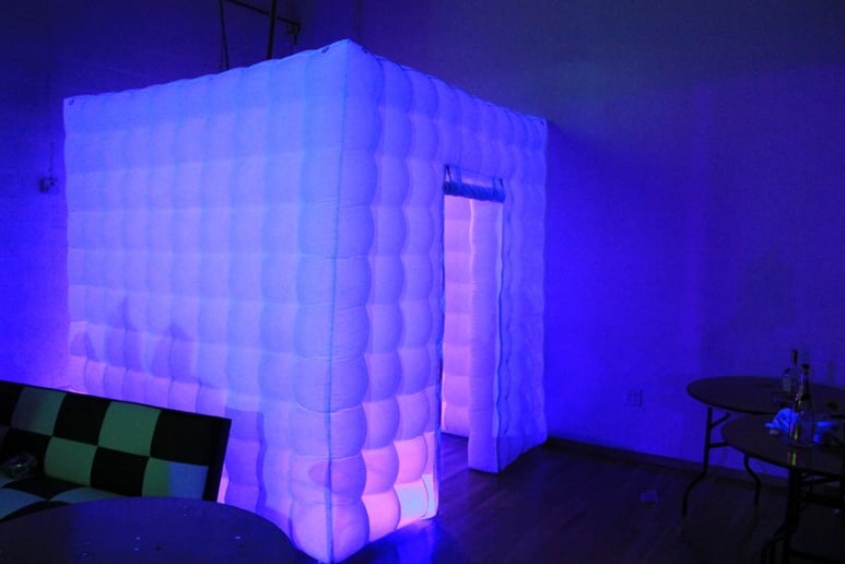 Gallery photo 2 of PhotoBoothFuNYC