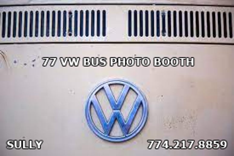 Gallery photo 4 of 77 VW Bus Photo Booth