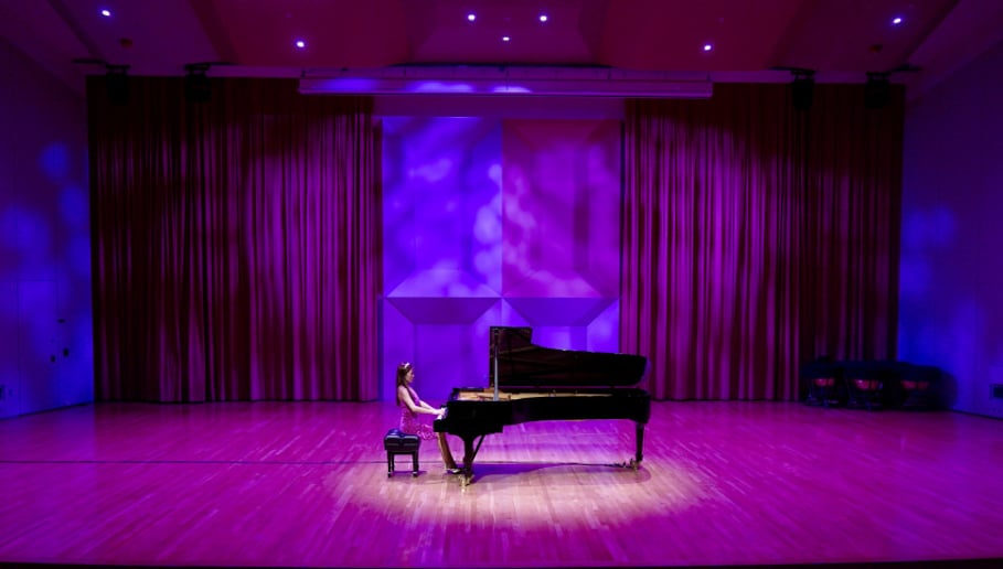 Gallery photo 8 of Piano Background Music