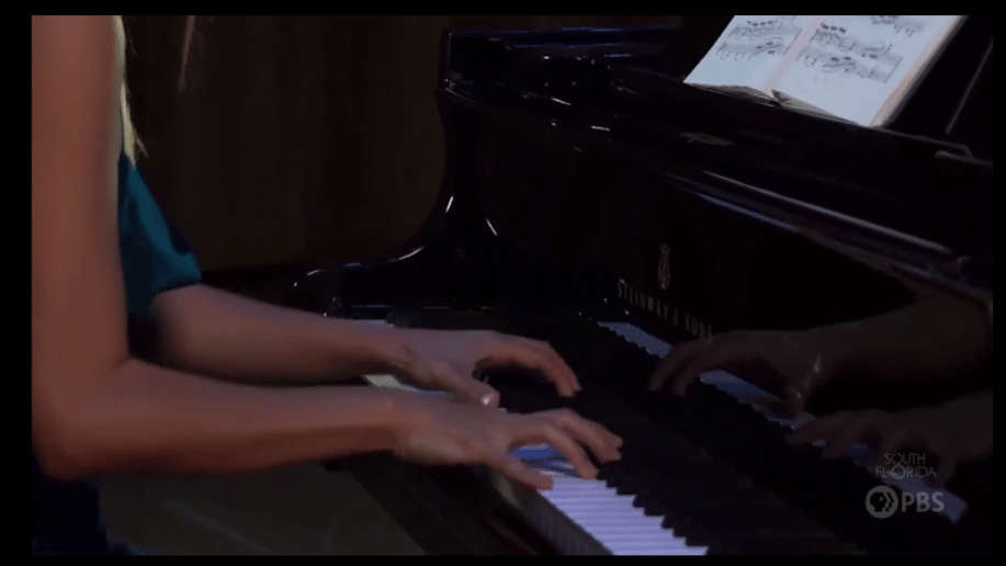 Gallery photo 9 of Piano Background Music