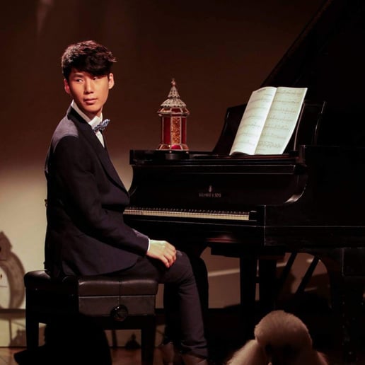 Gallery photo 7 of Piano for Wedding, Party, Events