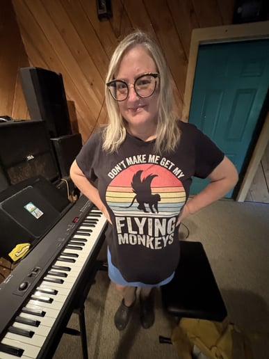 Gallery photo 1 of Piano Goddess