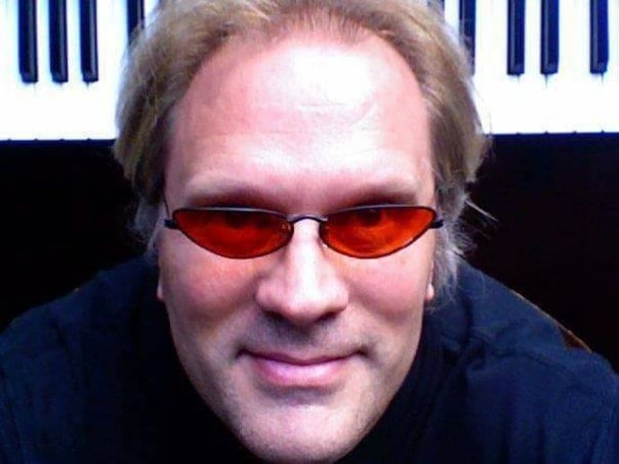Gallery photo 3 of Piano Maniacs Dueling Pianos