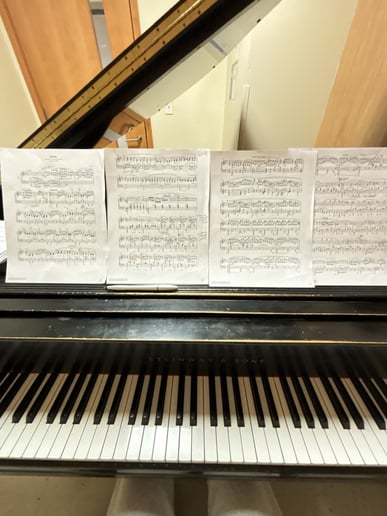 Gallery photo 3 of Mindy's Piano Music