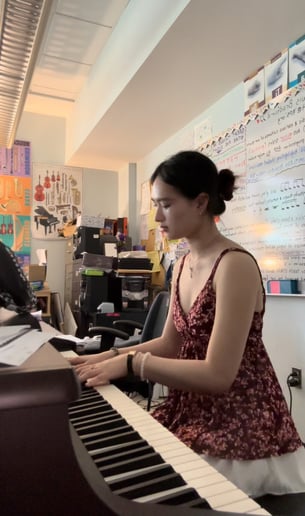 Gallery photo 4 of Mindy's Piano Music