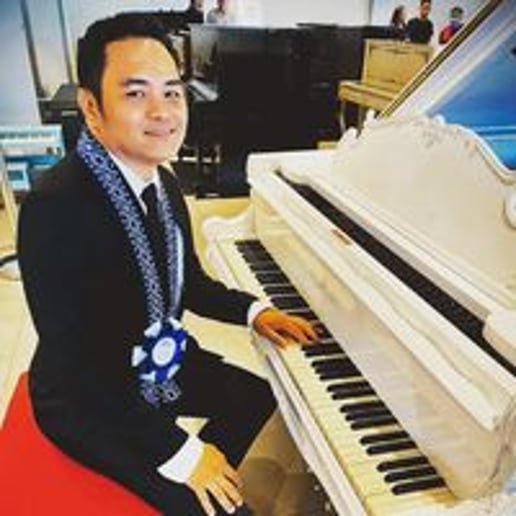 Gallery photo 1 of Piano Palette