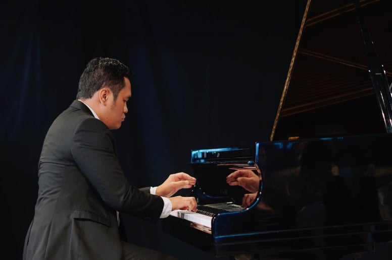 Gallery photo 5 of Piano Palette