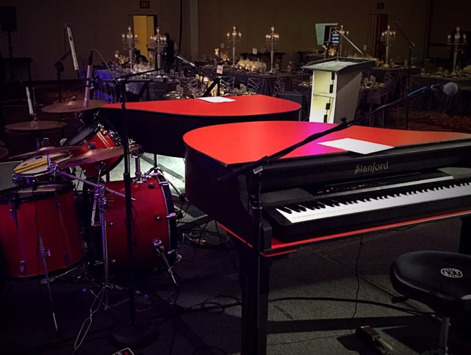 Gallery photo 7 of Piano Punch