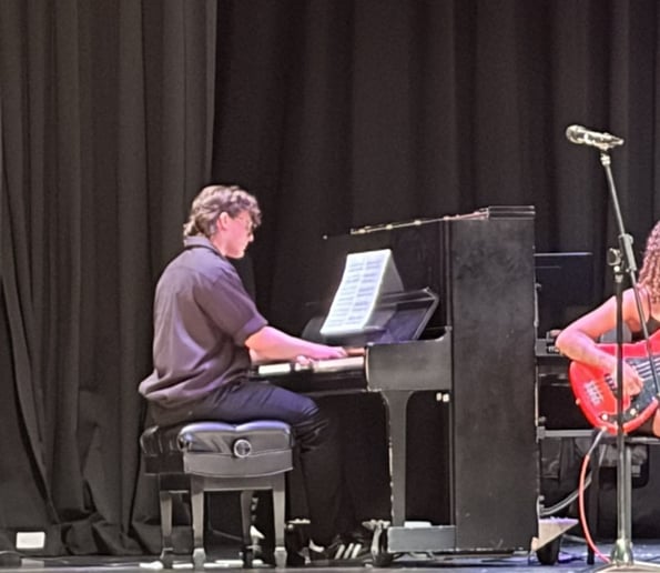 Gallery photo 2 of Jax Dyson Piano