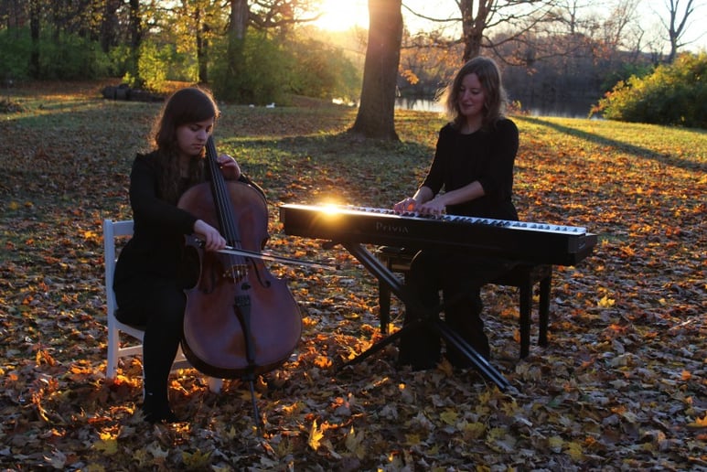 Gallery photo 1 of The Piano Girls
