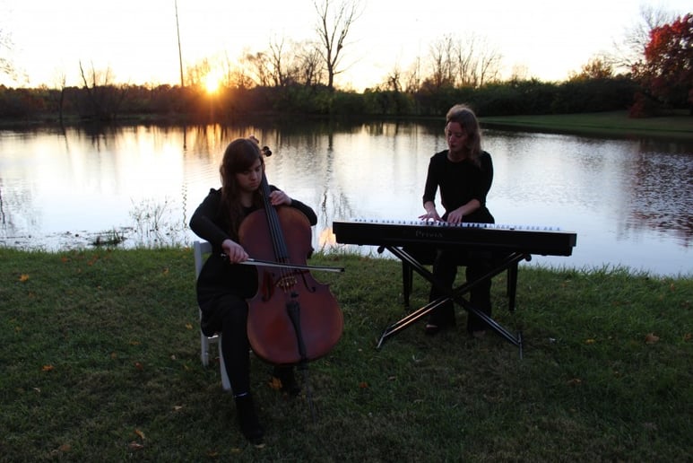 Gallery photo 3 of The Piano Girls