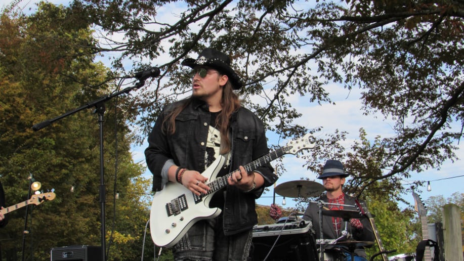Gallery photo 4 of Piece of Mind