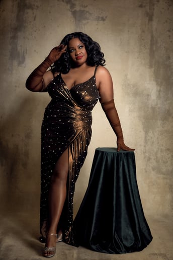 Gallery photo 1 of Susie Dahl: Pin-up Model & Burlesque Performer