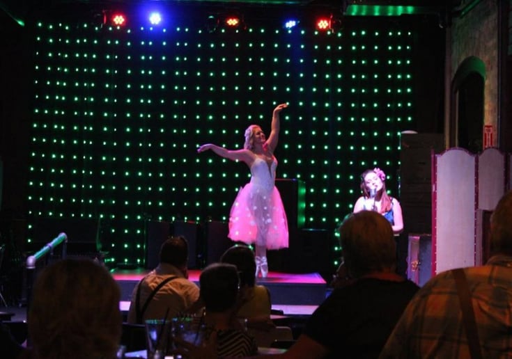 Gallery photo 6 of Pin-Ups on Tour