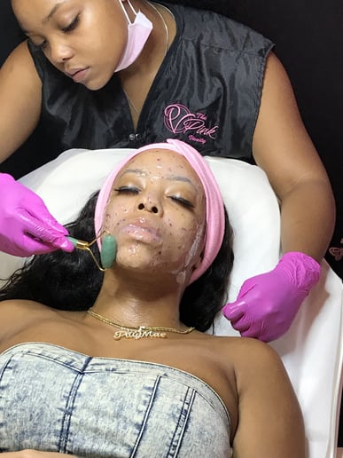 Gallery photo 4 of Pink Vanity Beauty Service