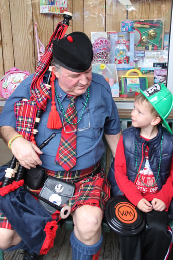 Gallery photo 5 of Pipe Major Andy Simpson