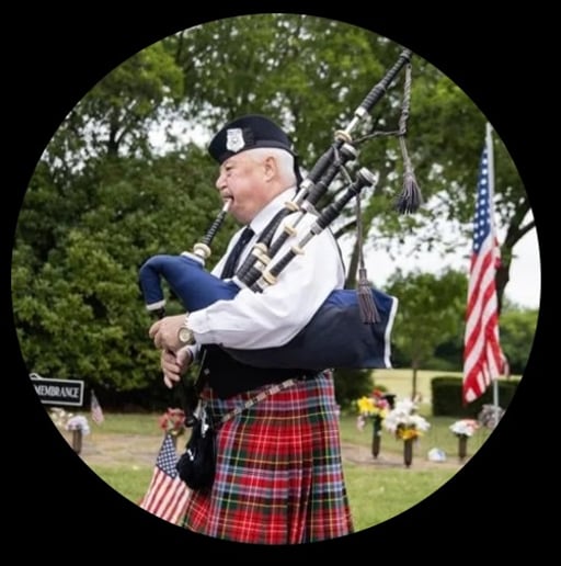Gallery photo 1 of Pipe Major Robert G. Richardson