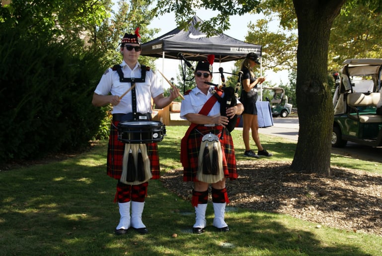 Gallery photo 5 of Piper and Drummer Duo