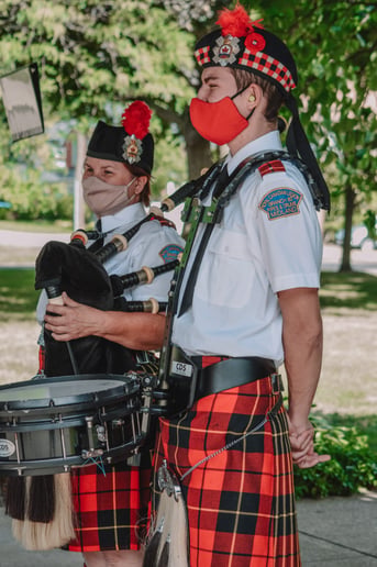 Gallery photo 6 of Piper and Drummer Duo